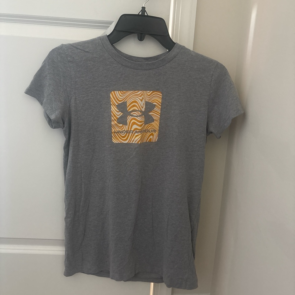 Under Armour Gray Tee with Yellow Graphic